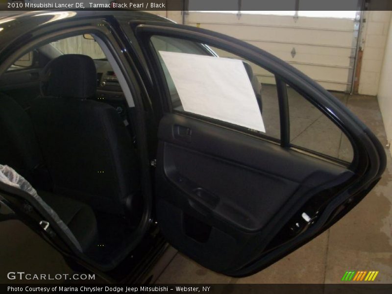Tarmac Black Pearl / Black 2010 Mitsubishi Lancer DE