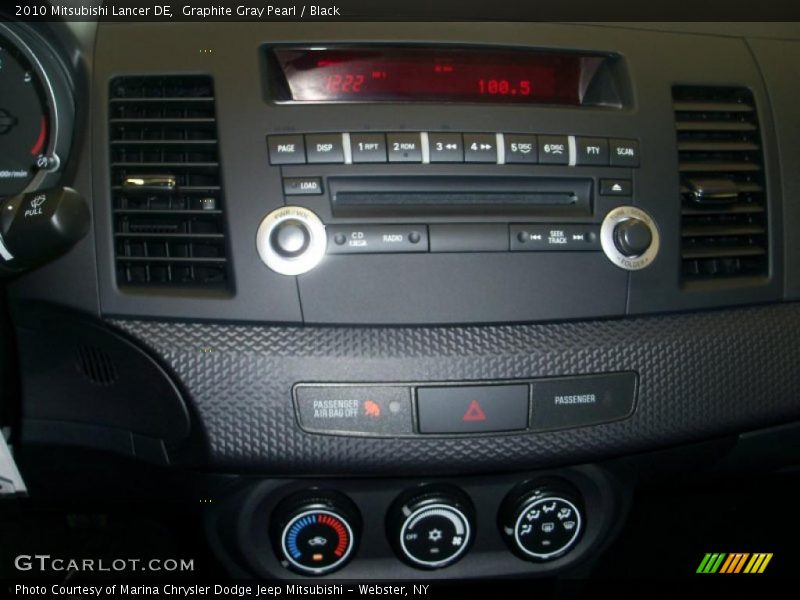 Graphite Gray Pearl / Black 2010 Mitsubishi Lancer DE