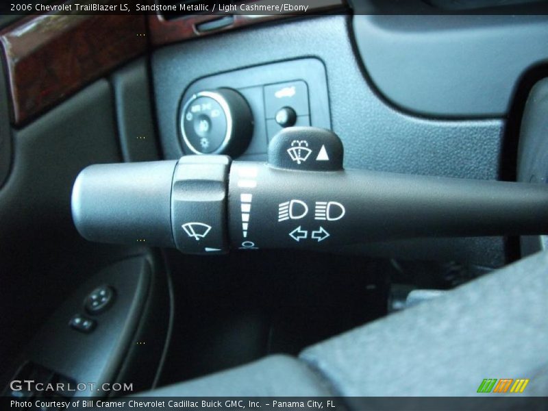 Sandstone Metallic / Light Cashmere/Ebony 2006 Chevrolet TrailBlazer LS