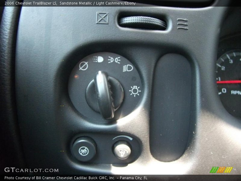 Sandstone Metallic / Light Cashmere/Ebony 2006 Chevrolet TrailBlazer LS