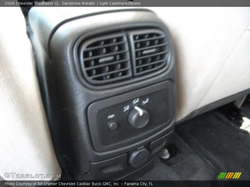 Sandstone Metallic / Light Cashmere/Ebony 2006 Chevrolet TrailBlazer LS
