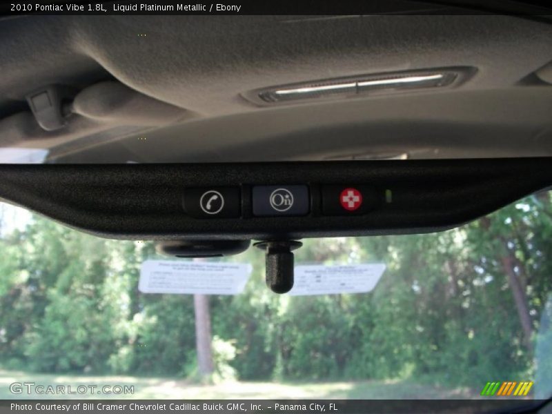 Liquid Platinum Metallic / Ebony 2010 Pontiac Vibe 1.8L