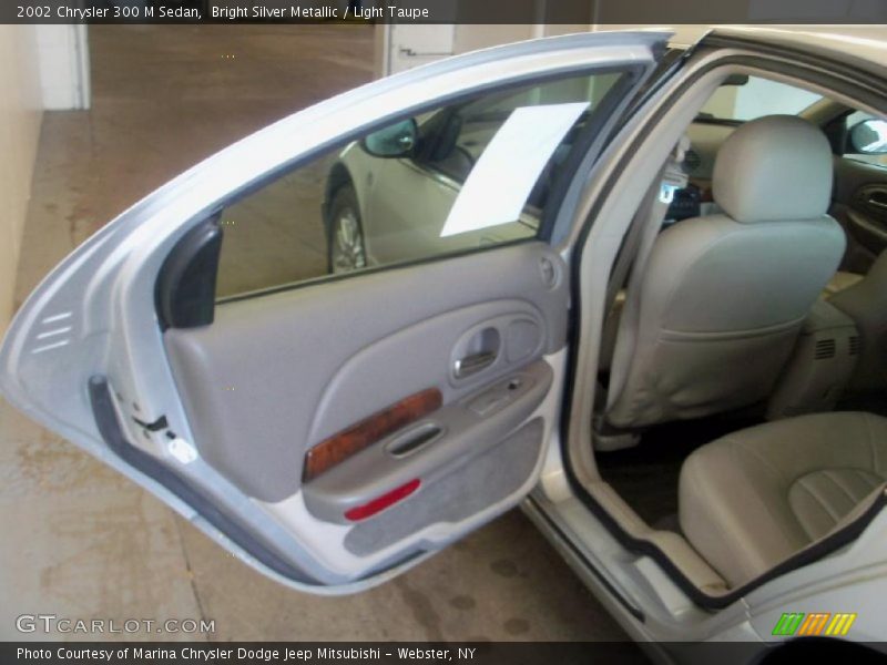 Bright Silver Metallic / Light Taupe 2002 Chrysler 300 M Sedan