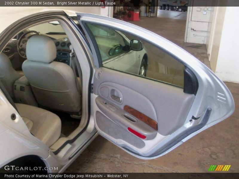 Bright Silver Metallic / Light Taupe 2002 Chrysler 300 M Sedan