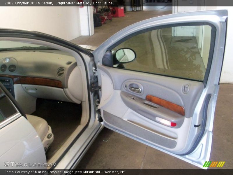Bright Silver Metallic / Light Taupe 2002 Chrysler 300 M Sedan