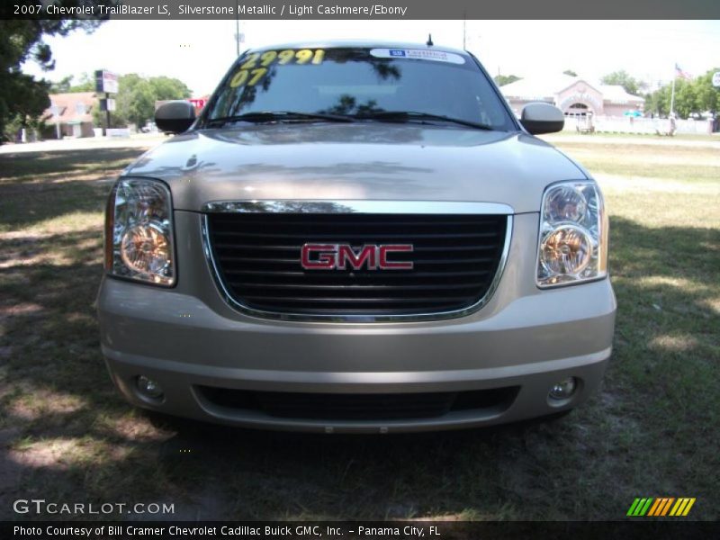 Silverstone Metallic / Light Cashmere/Ebony 2007 Chevrolet TrailBlazer LS