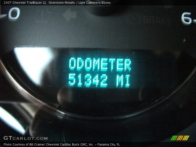 Silverstone Metallic / Light Cashmere/Ebony 2007 Chevrolet TrailBlazer LS