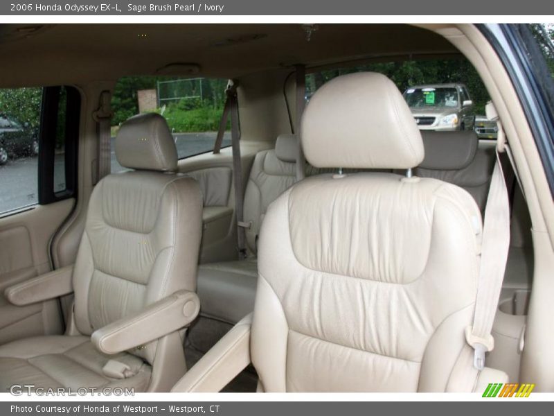 Sage Brush Pearl / Ivory 2006 Honda Odyssey EX-L