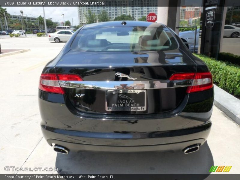 Ebony Black / Charcoal/Charcoal 2009 Jaguar XF Luxury