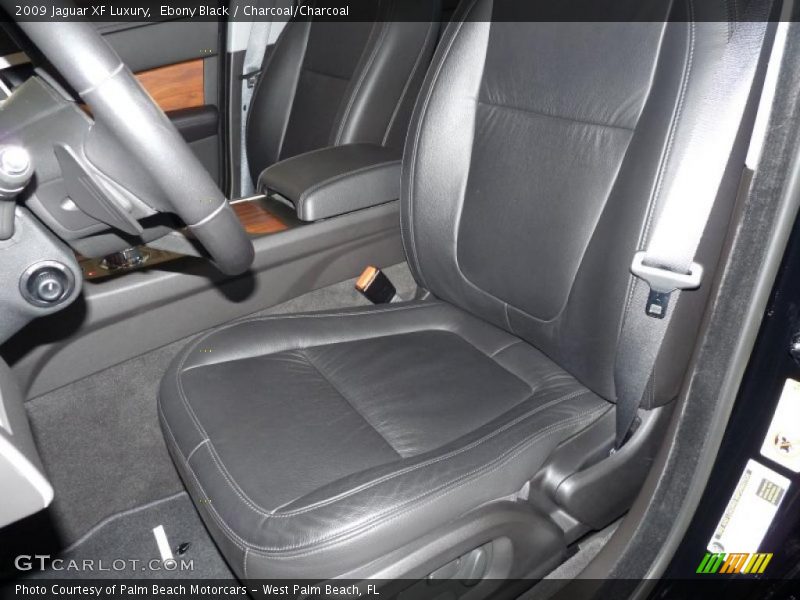 Ebony Black / Charcoal/Charcoal 2009 Jaguar XF Luxury