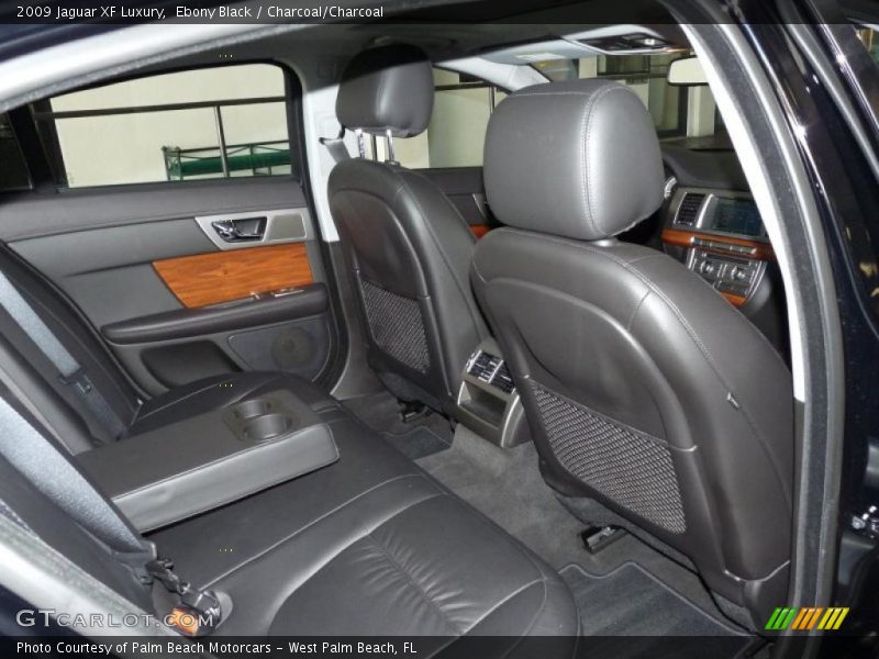 Ebony Black / Charcoal/Charcoal 2009 Jaguar XF Luxury