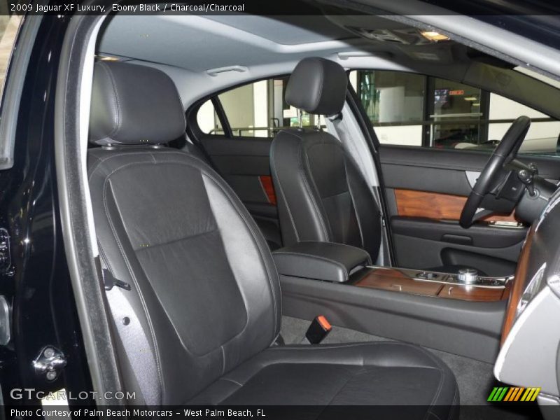 Ebony Black / Charcoal/Charcoal 2009 Jaguar XF Luxury