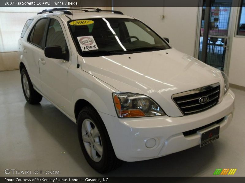 White / Beige 2007 Kia Sorento LX 4WD
