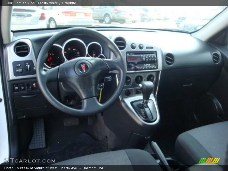 Frosty White / Graphite 2008 Pontiac Vibe