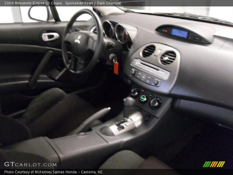 Quicksilver Pearl / Dark Charcoal 2009 Mitsubishi Eclipse GS Coupe