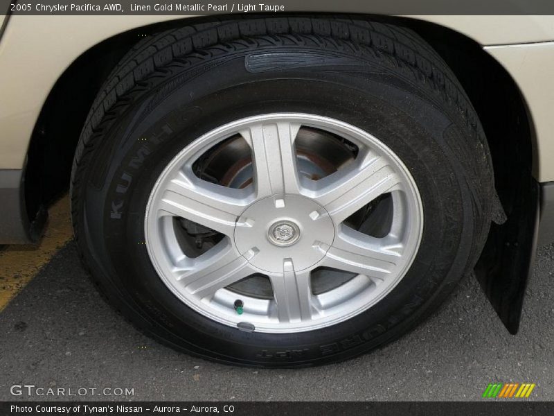 Linen Gold Metallic Pearl / Light Taupe 2005 Chrysler Pacifica AWD