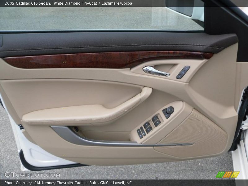 White Diamond Tri-Coat / Cashmere/Cocoa 2009 Cadillac CTS Sedan
