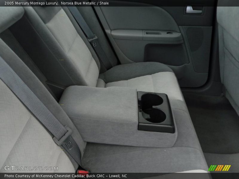 Norsea Blue Metallic / Shale 2005 Mercury Montego Luxury