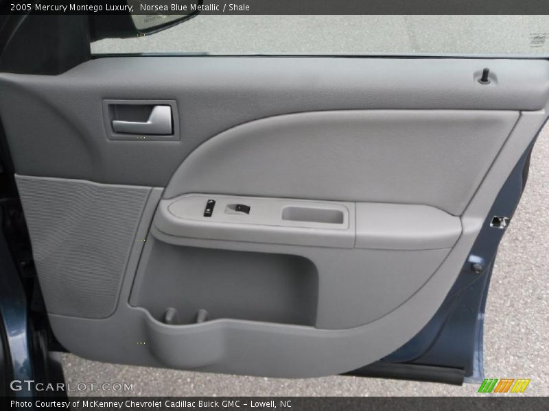 Norsea Blue Metallic / Shale 2005 Mercury Montego Luxury