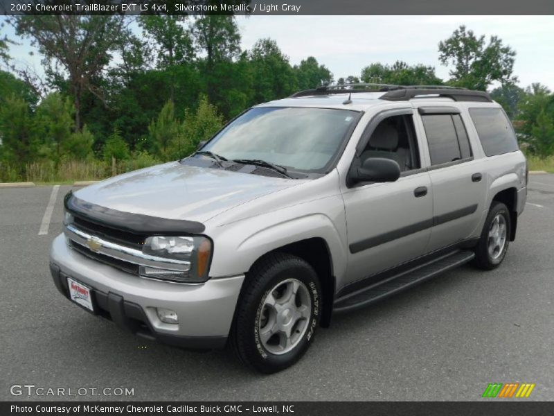 Silverstone Metallic / Light Gray 2005 Chevrolet TrailBlazer EXT LS 4x4