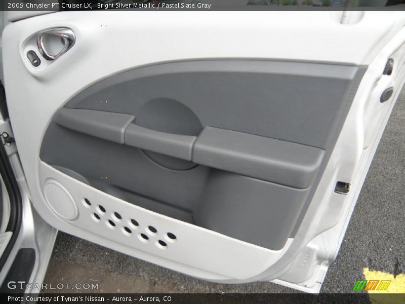Bright Silver Metallic / Pastel Slate Gray 2009 Chrysler PT Cruiser LX