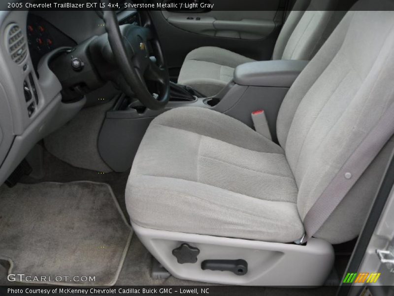 Silverstone Metallic / Light Gray 2005 Chevrolet TrailBlazer EXT LS 4x4