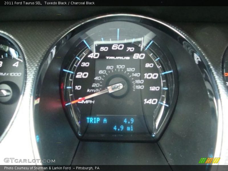 Tuxedo Black / Charcoal Black 2011 Ford Taurus SEL