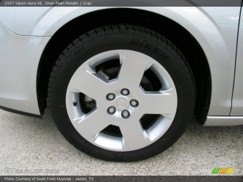 Silver Pearl Metallic / Gray 2007 Saturn Aura XE