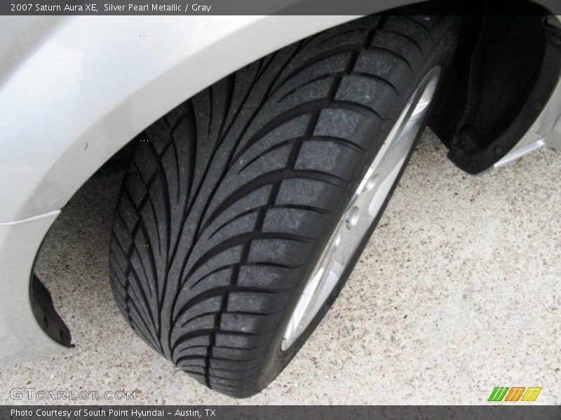Silver Pearl Metallic / Gray 2007 Saturn Aura XE