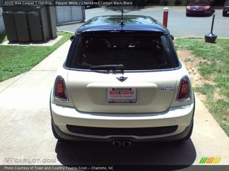 Pepper White / Checkered Carbon Black/Black 2008 Mini Cooper S Hardtop