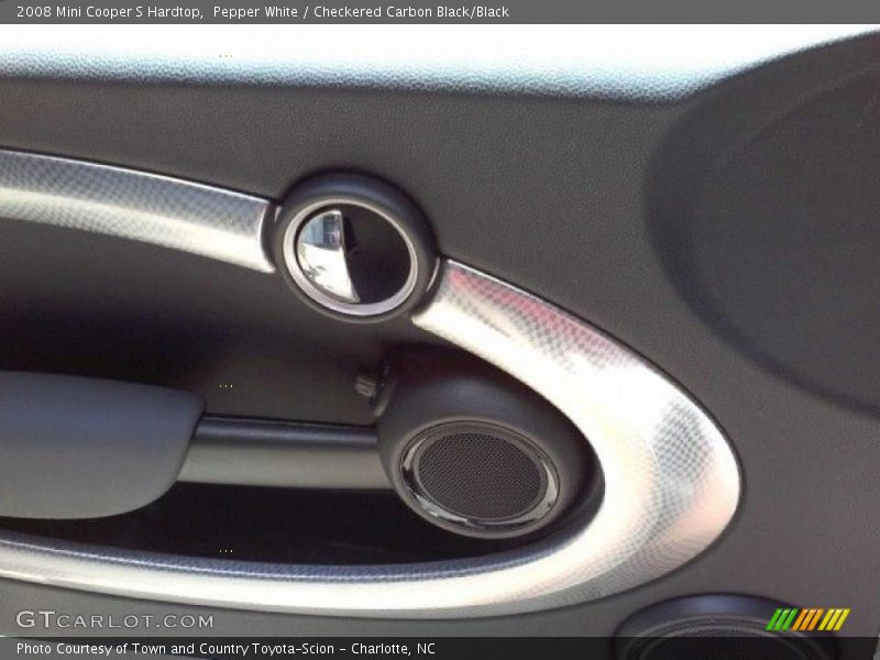 Pepper White / Checkered Carbon Black/Black 2008 Mini Cooper S Hardtop