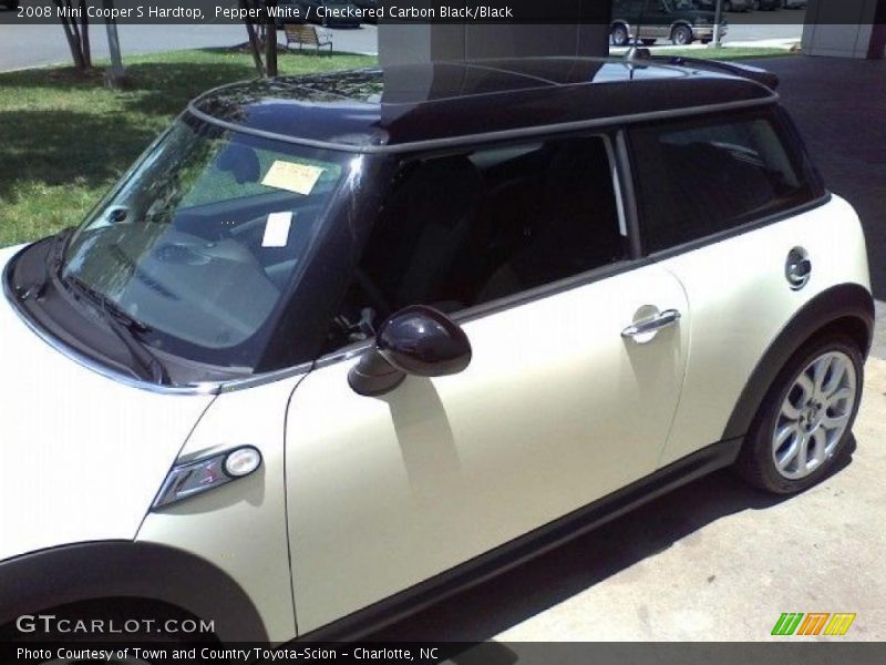 Pepper White / Checkered Carbon Black/Black 2008 Mini Cooper S Hardtop