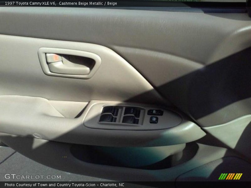 Cashmere Beige Metallic / Beige 1997 Toyota Camry XLE V6