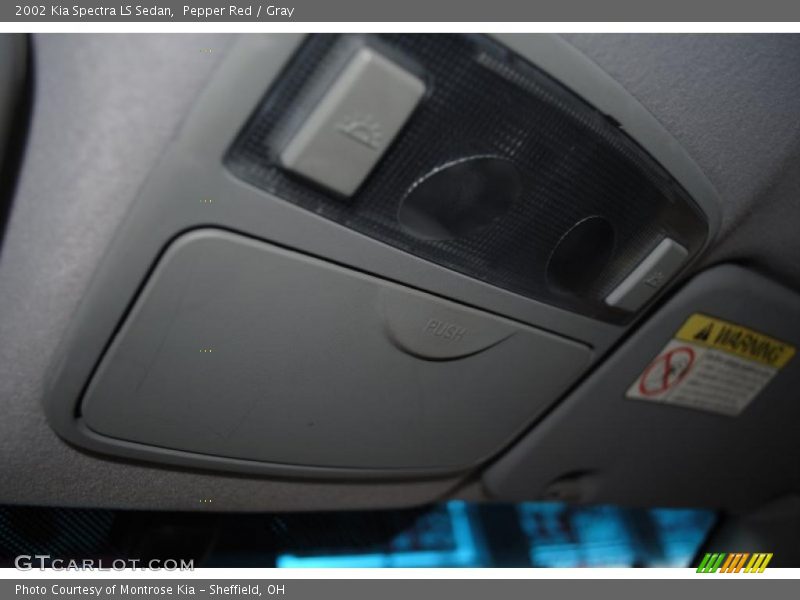 Pepper Red / Gray 2002 Kia Spectra LS Sedan