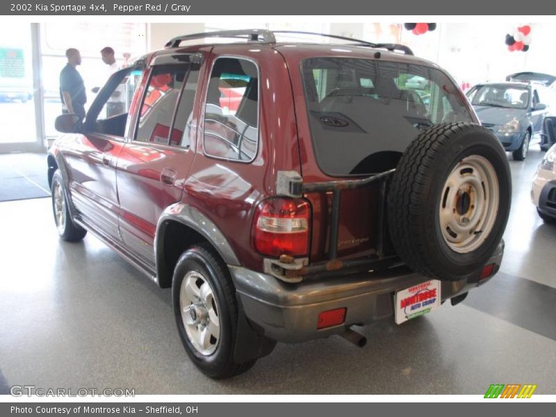 Pepper Red / Gray 2002 Kia Sportage 4x4