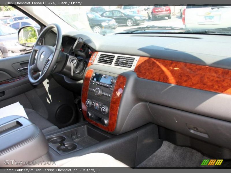 Black / Ebony 2009 Chevrolet Tahoe LT 4x4