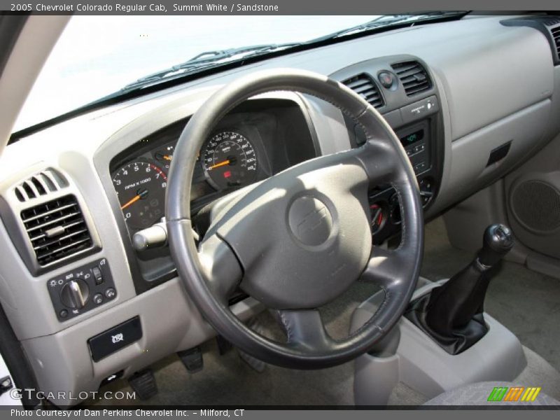 Summit White / Sandstone 2005 Chevrolet Colorado Regular Cab