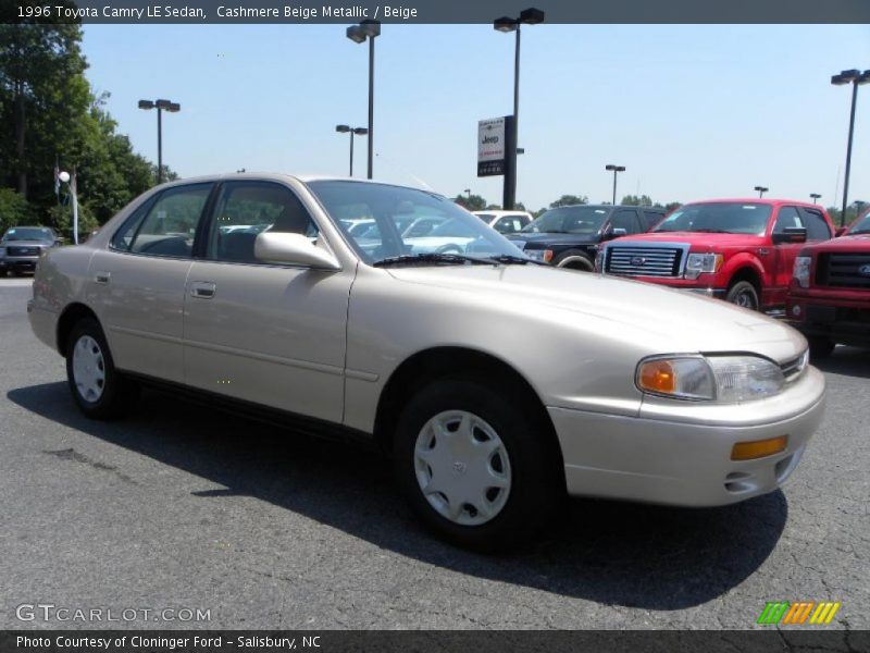 Cashmere Beige Metallic / Beige 1996 Toyota Camry LE Sedan