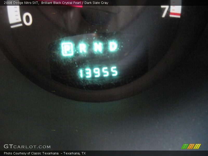 Brilliant Black Crystal Pearl / Dark Slate Gray 2008 Dodge Nitro SXT
