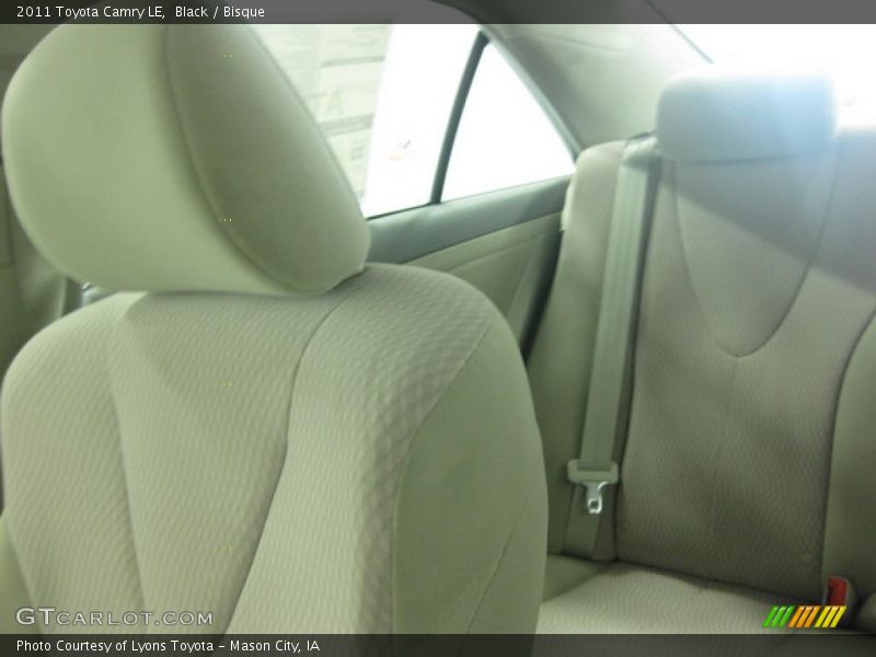 Black / Bisque 2011 Toyota Camry LE
