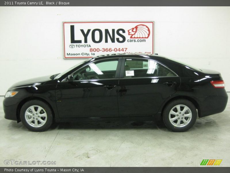 Black / Bisque 2011 Toyota Camry LE