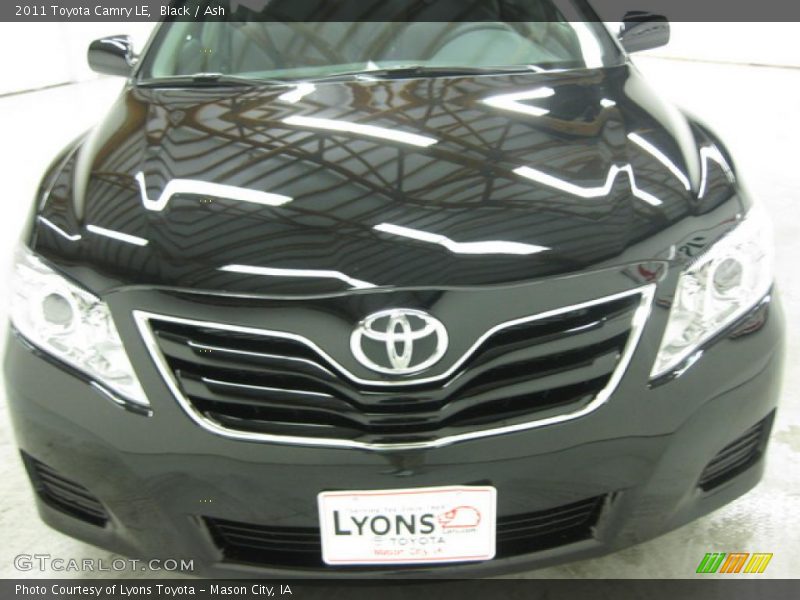 Black / Ash 2011 Toyota Camry LE