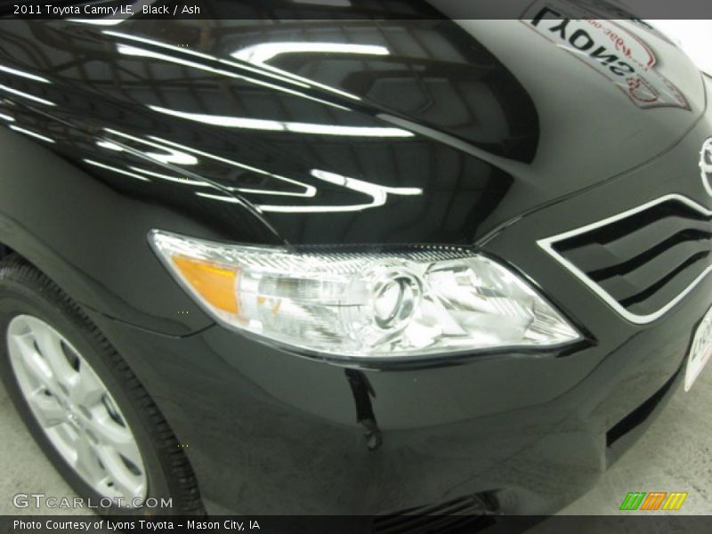 Black / Ash 2011 Toyota Camry LE