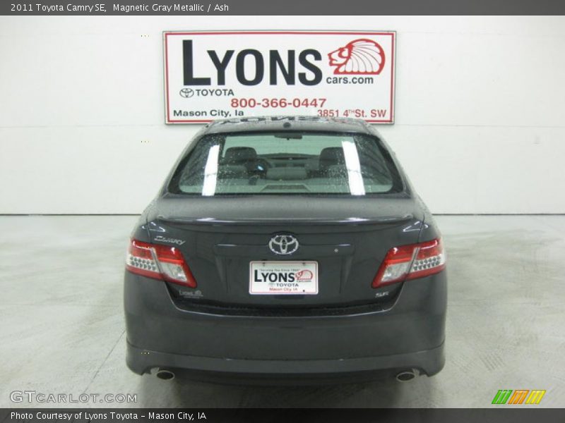 Magnetic Gray Metallic / Ash 2011 Toyota Camry SE