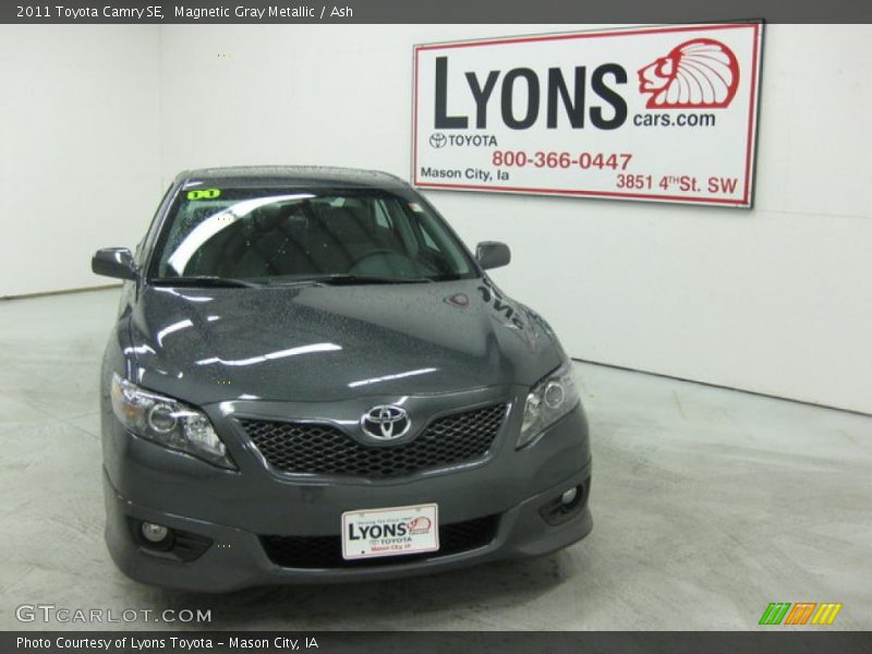 Magnetic Gray Metallic / Ash 2011 Toyota Camry SE