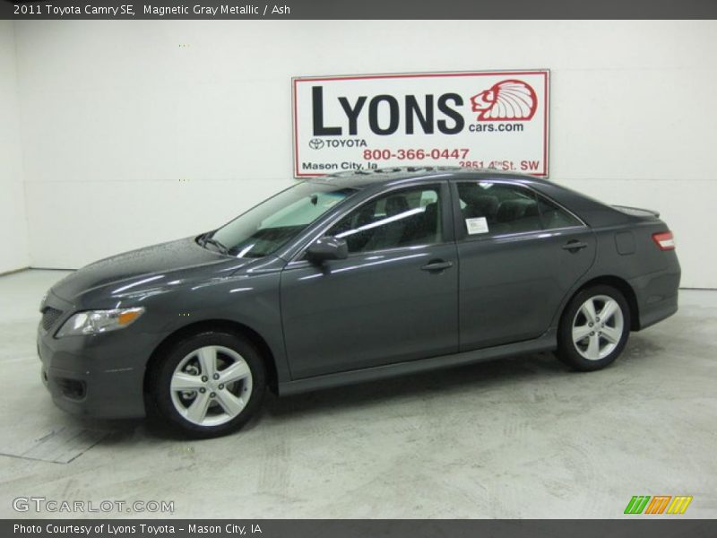 Magnetic Gray Metallic / Ash 2011 Toyota Camry SE