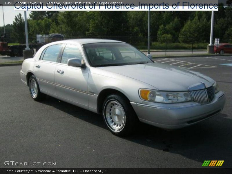 Silver Frost Metallic / Light Graphite 1998 Lincoln Town Car Executive