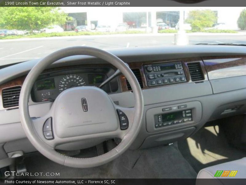 Silver Frost Metallic / Light Graphite 1998 Lincoln Town Car Executive