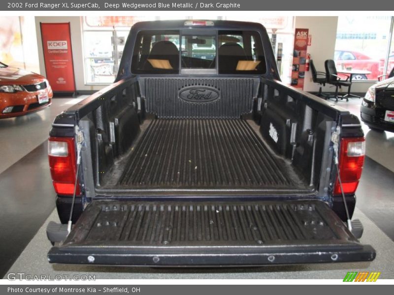 Deep Wedgewood Blue Metallic / Dark Graphite 2002 Ford Ranger XL SuperCab