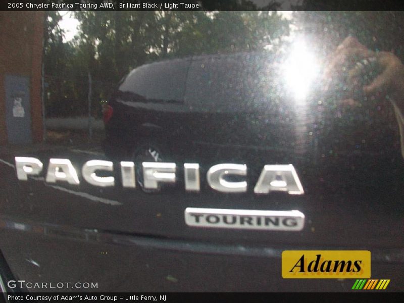 Brilliant Black / Light Taupe 2005 Chrysler Pacifica Touring AWD